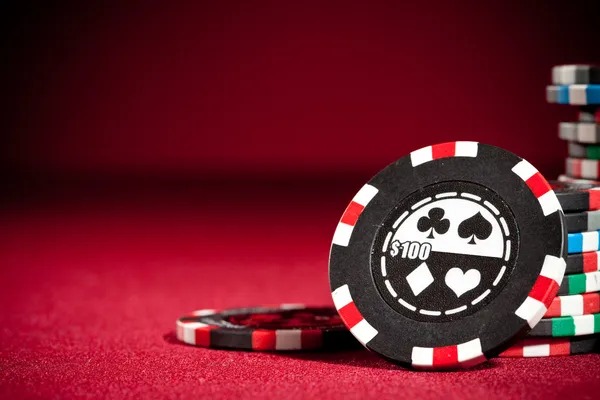 Relax Gaming table interface on mobile and desktop